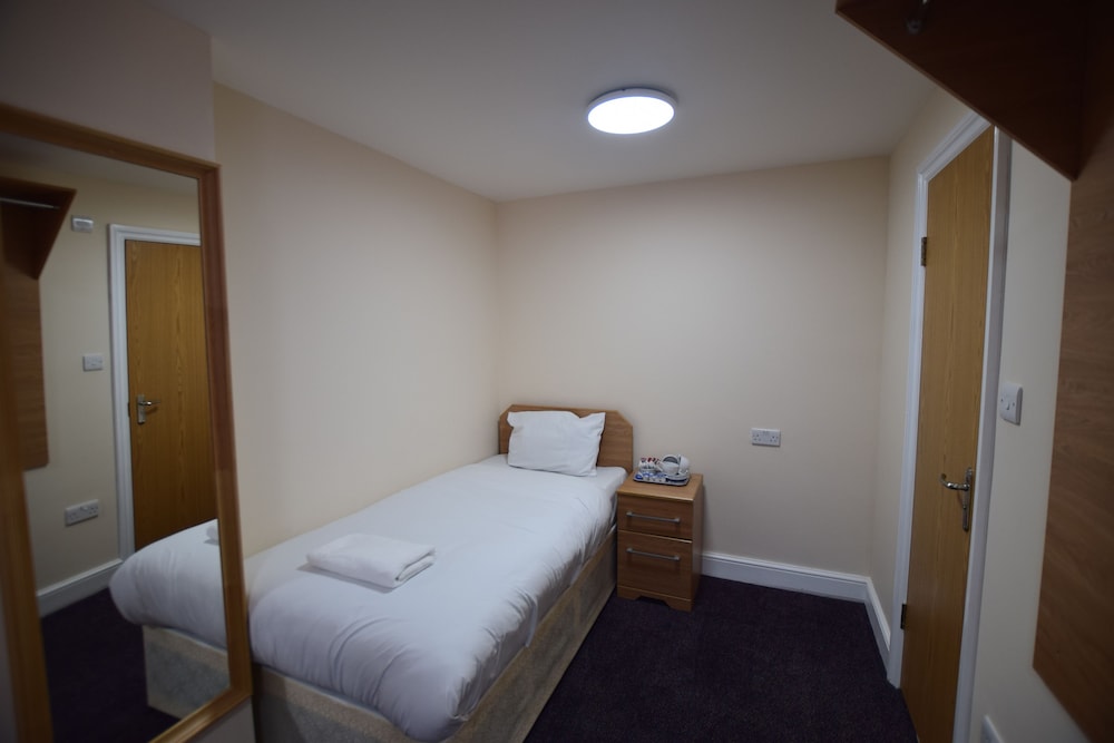 Basic Single Room photo 1