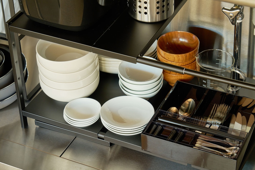 Family Room Natural with stovetop, Non Smoking - Photo 10