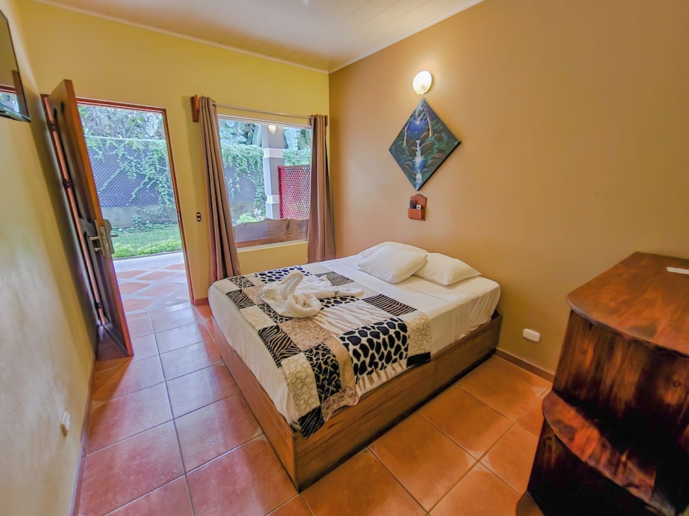 Basic Room photo 3