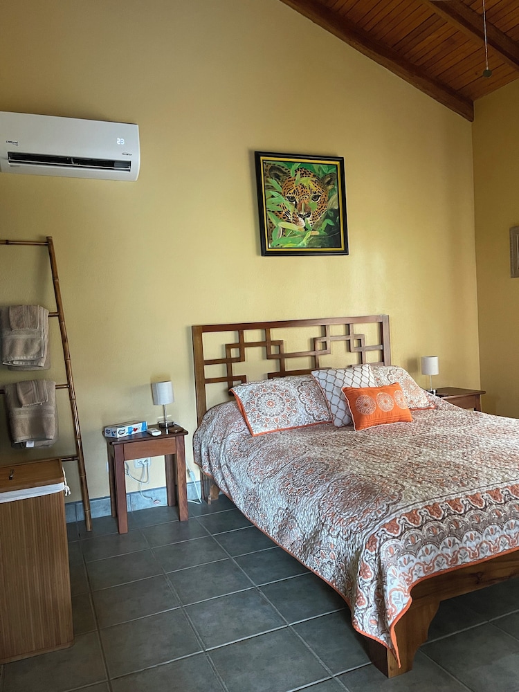 Deluxe Villa, Mountain View