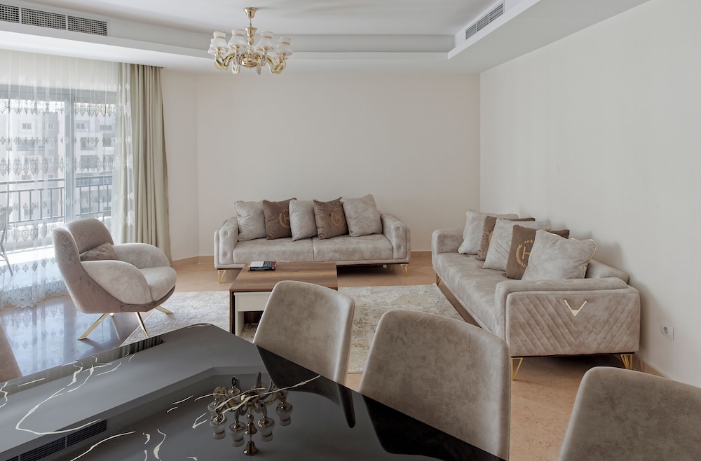 Luxury Apartment