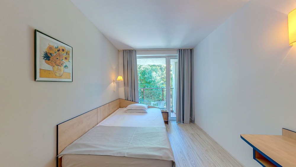 Standard Single Room photo 2