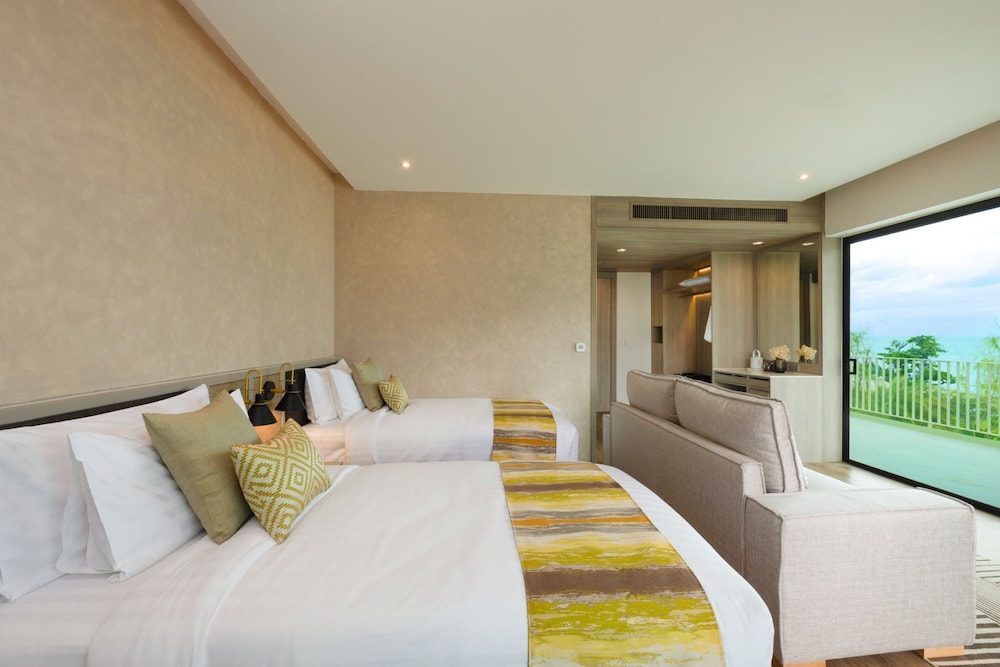 2 Bedroom Ocean View Suite - Photo 4