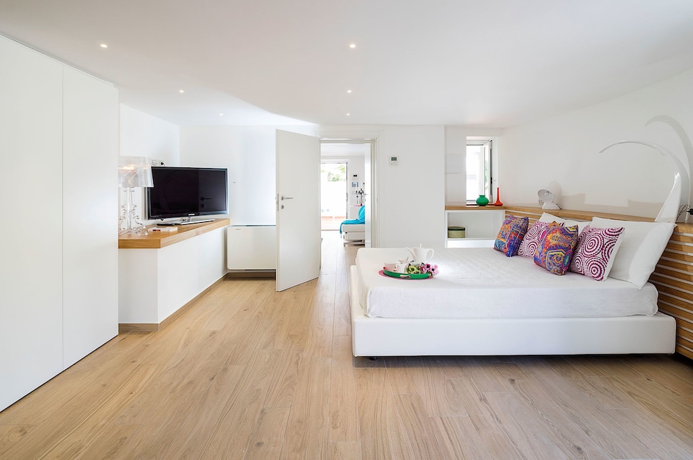 Villa, Multiple Bedrooms