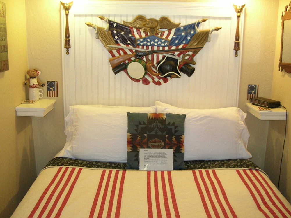 Standard Double Room, Ensuite, Garden View (Americana) photo 3