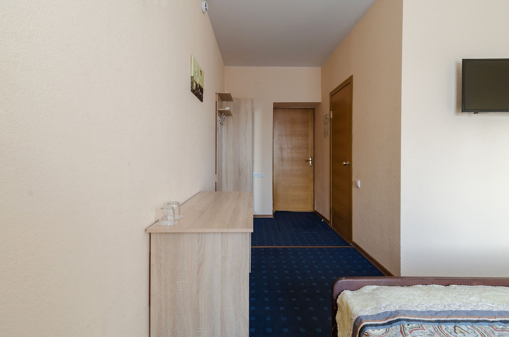 Standard Double Room photo 2