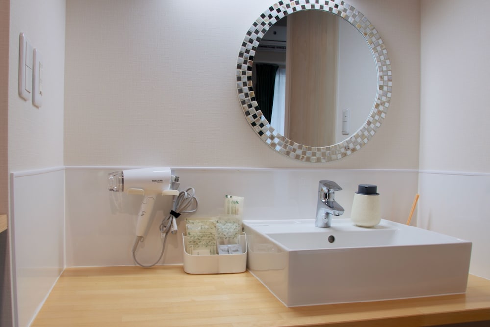 Deluxe Double Room - Photo 12
