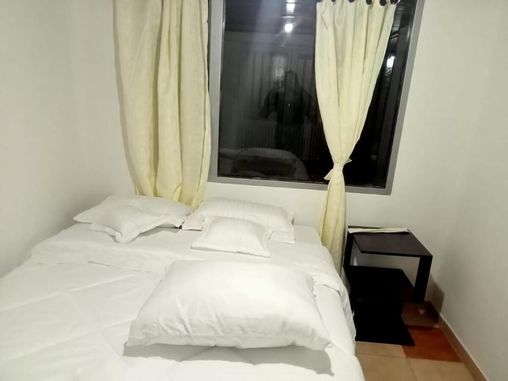 Classic Triple Room, Patio, Garden View