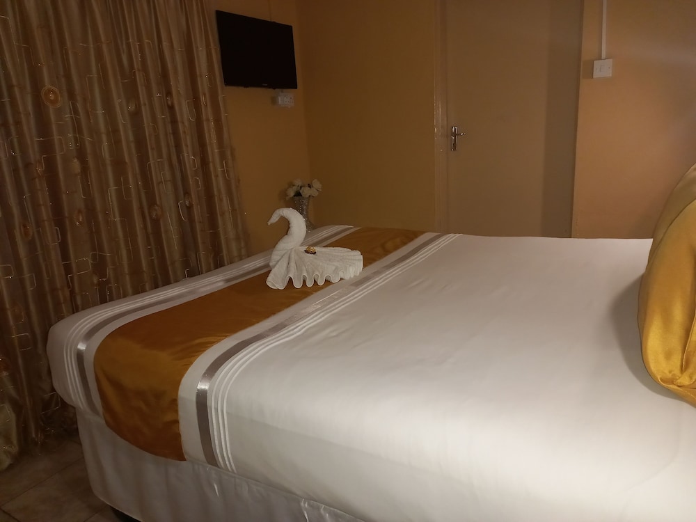 Standard Double Room, 1 Double Bed, Non Smoking photo 2