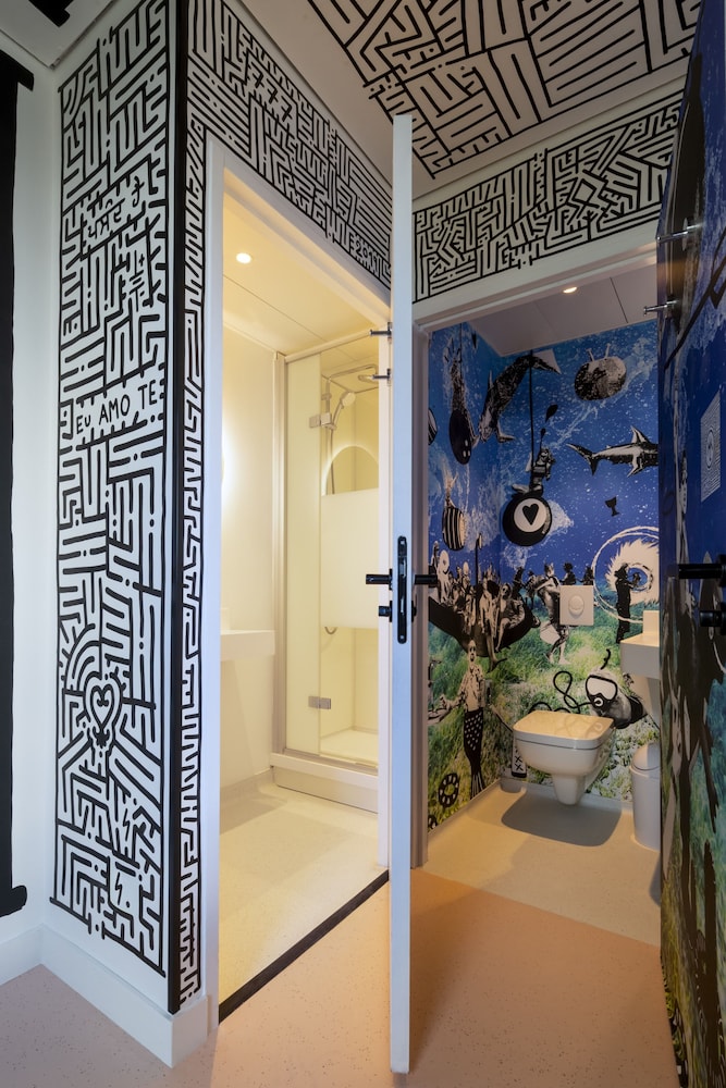 Deluxe Double Ensuite Bedroom - Private Terrace - Photo 2