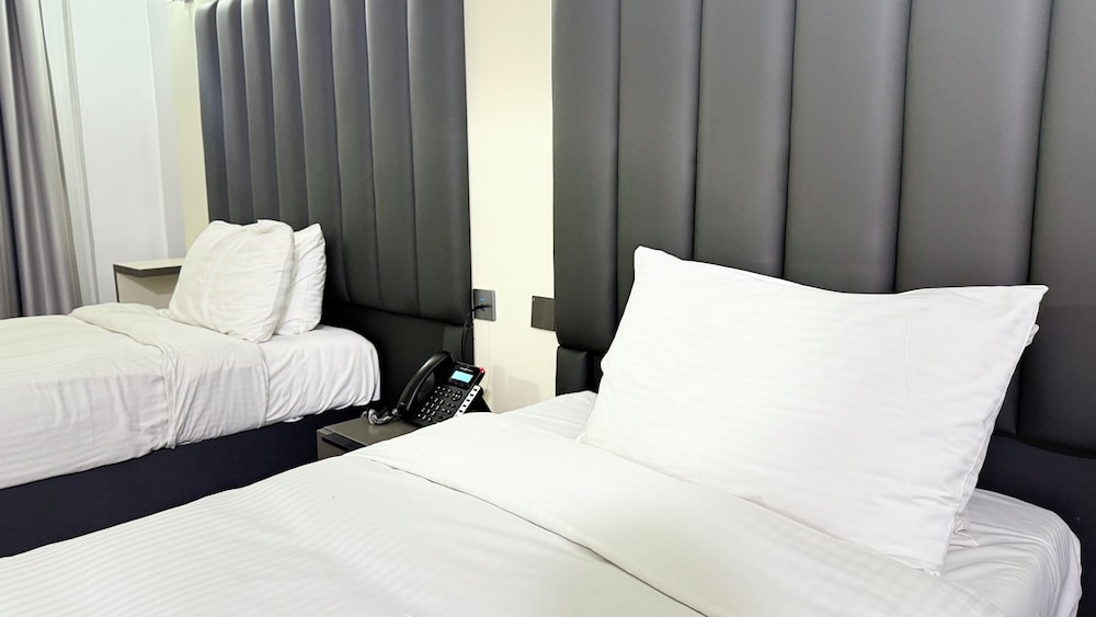 Standard Twin Room photo 2