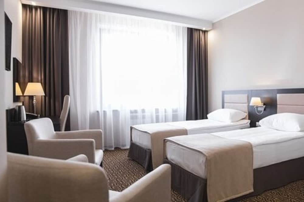 Standard Twin Room photo 2