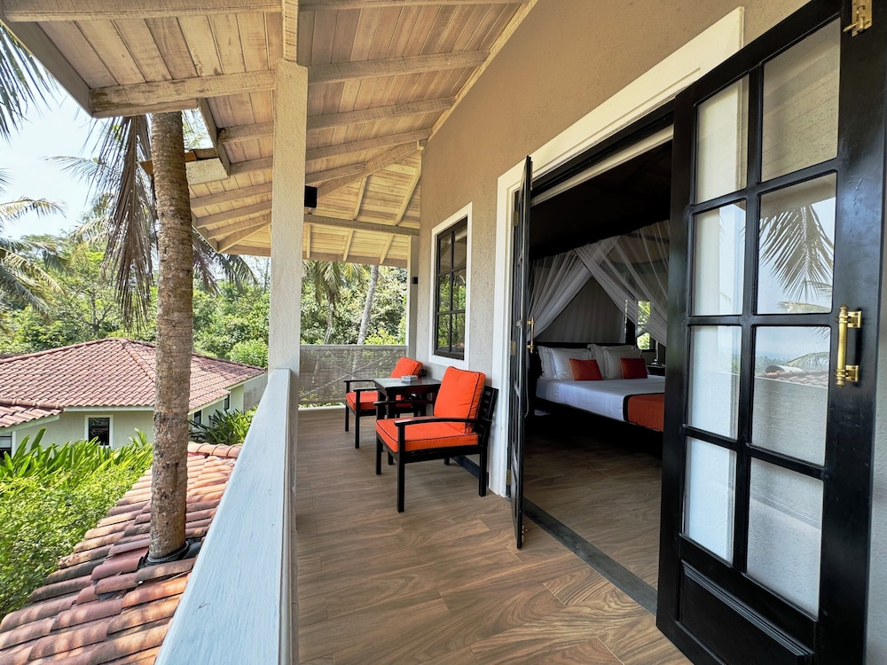 Villa with Jungle and Ocean View photo 3