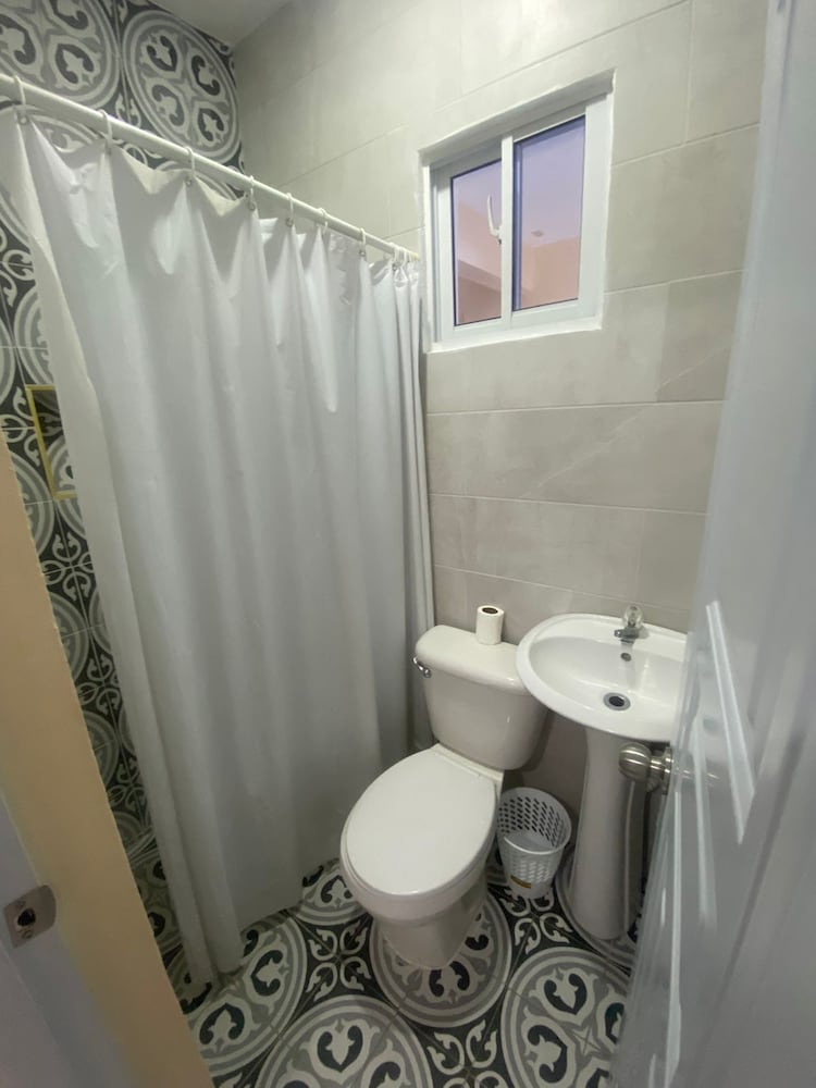Basic Double Room photo 2