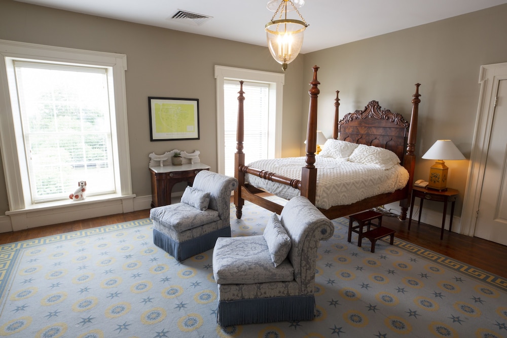 Suite, 2 Bedrooms (Bruce) - Photo 2