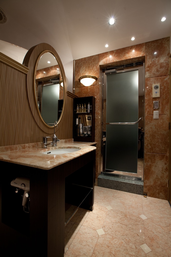 Superior Room, 1 Queen Bed (Mist Sauna) photo 2