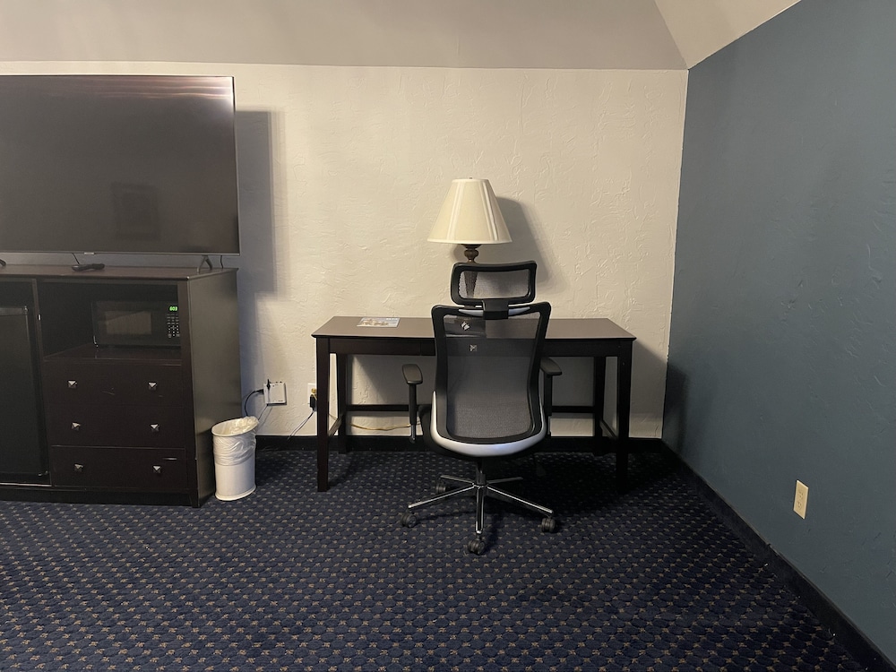 Standard Studio Suite - Photo 2