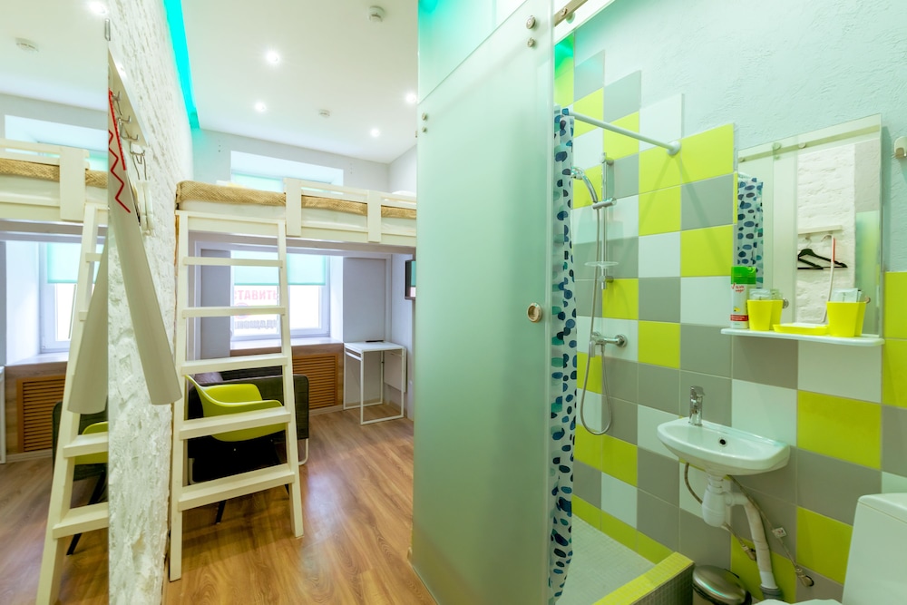 Family Quadruple Room, 2 Queen Beds