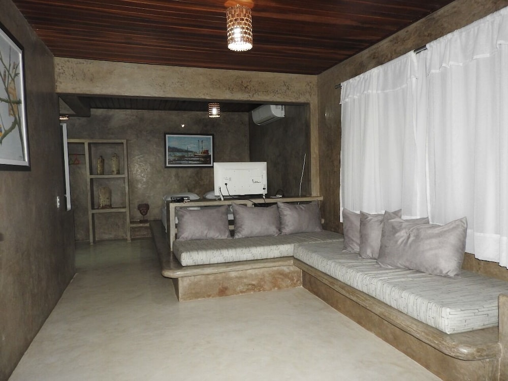 Suite (Tree)
