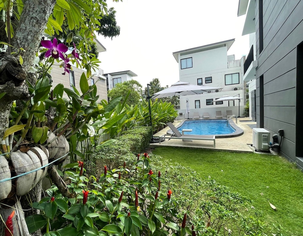 Design Villa, Private Pool, Garden View photo 2