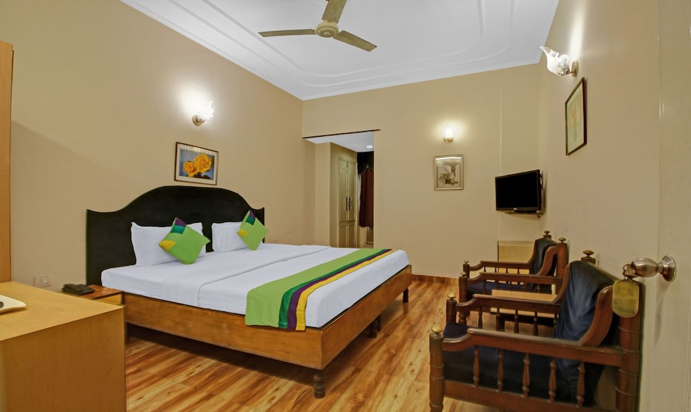 Standard Double Room - Photo 10