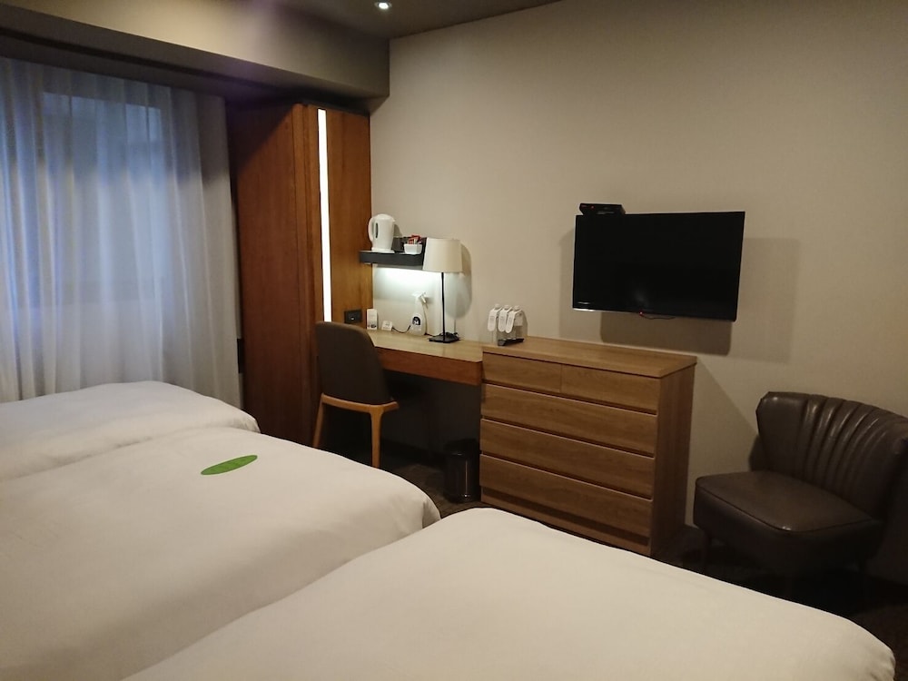 Standard Triple Room, 1 Bedroom photo 2