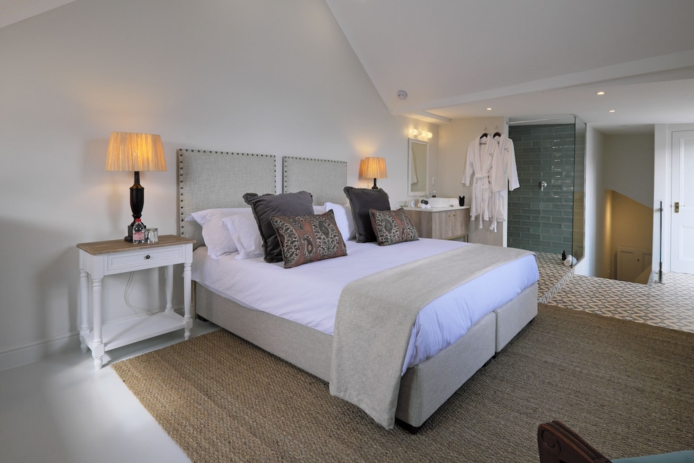 Superior Suite, 1 King Bed