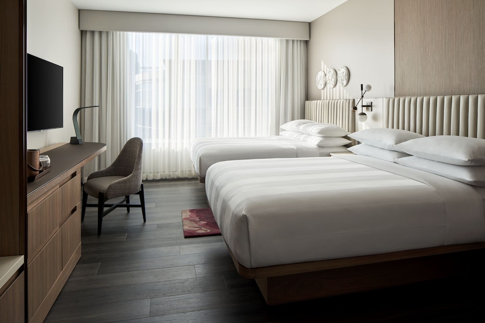 Room, 2 Queen Beds, Smoking (View)