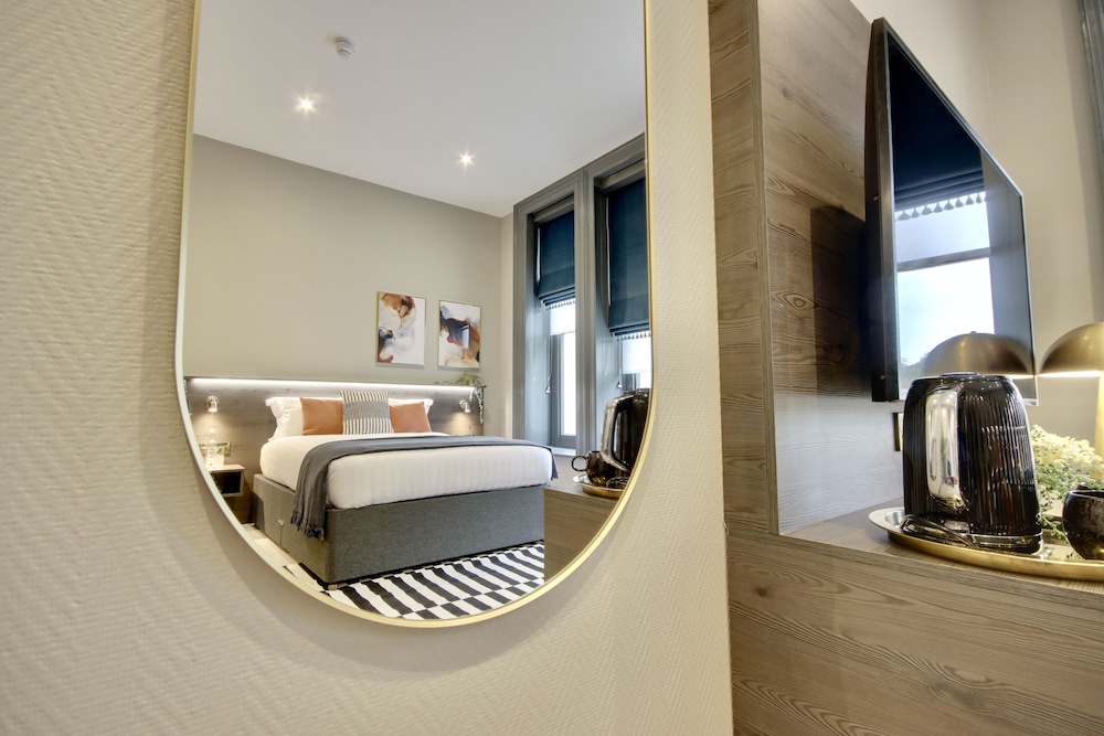 Luxury Room
