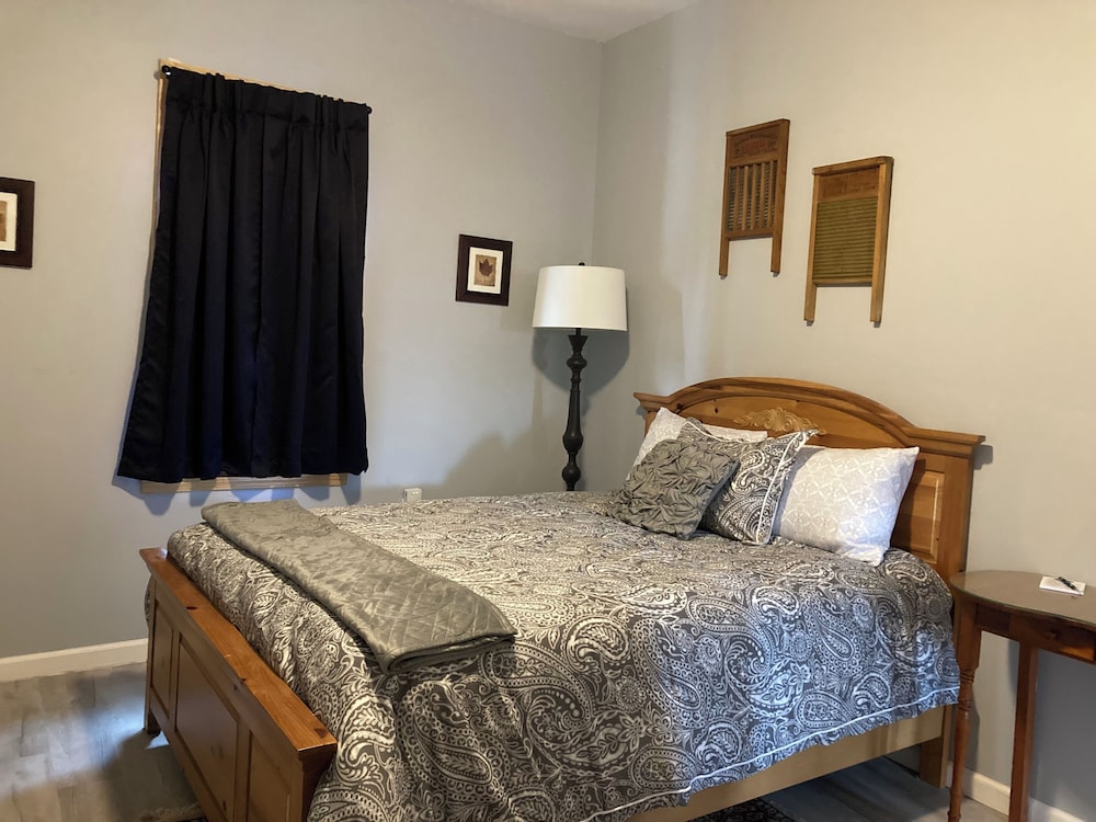 Comfort Cottage, 2 Bedrooms, Garden View, Garden Area, photo 6