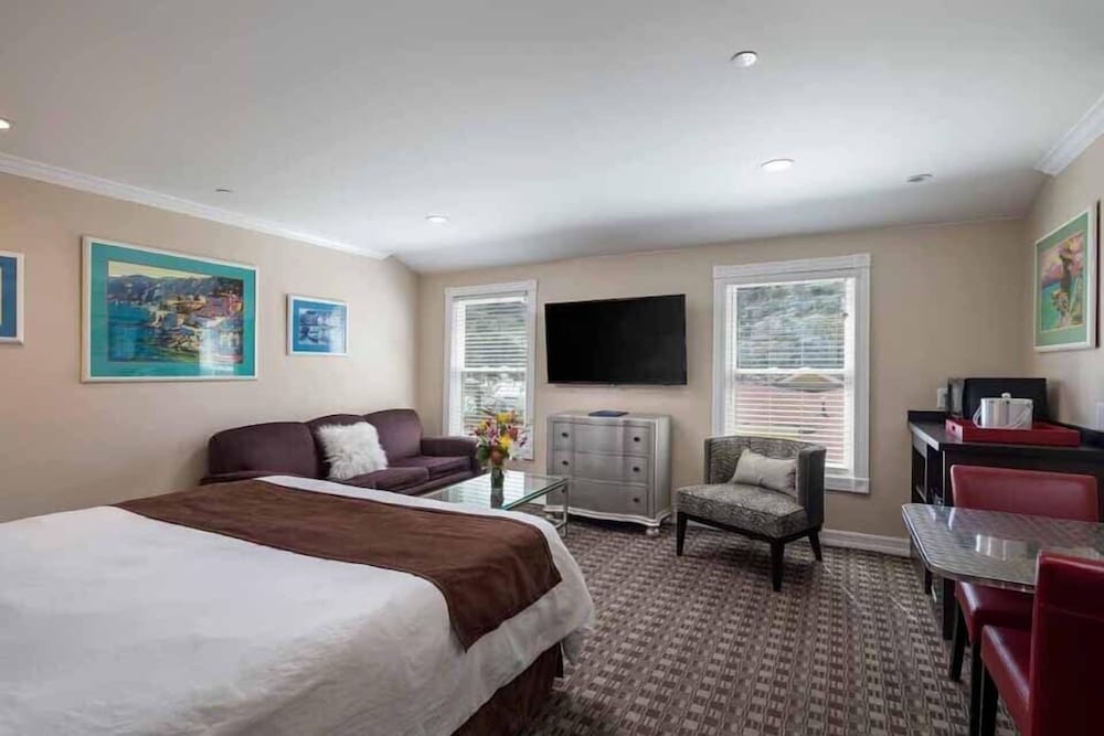 Jack Kelly Suite