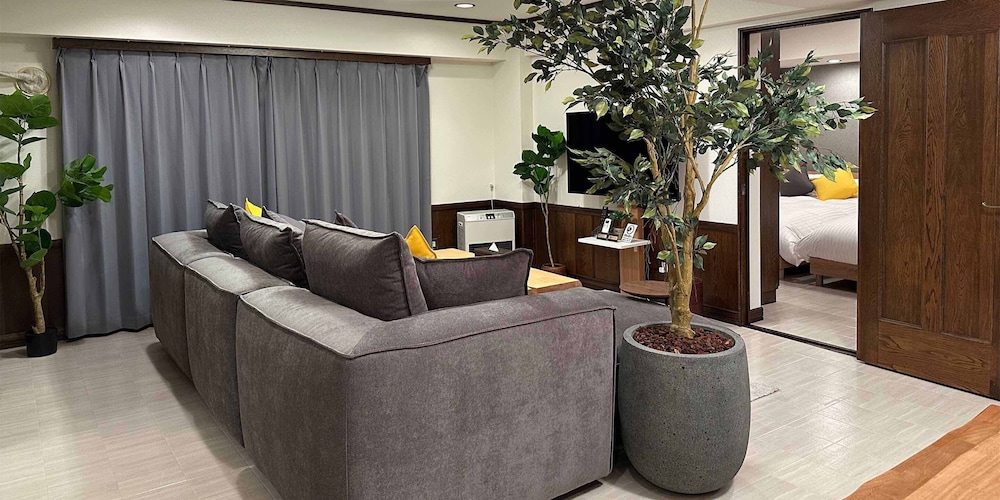 Apartment (4)