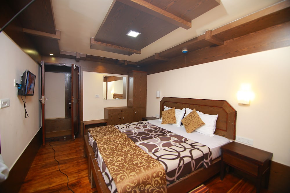 Deluxe Chalet, 2 Bedrooms photo 3