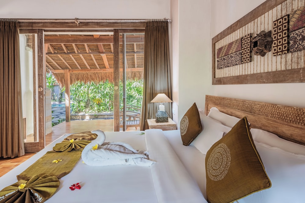 Villa, 2 Bedrooms, Pool View - Photo 2