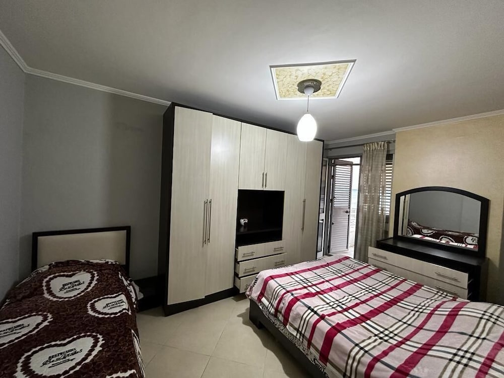 Family Apartment photo 3