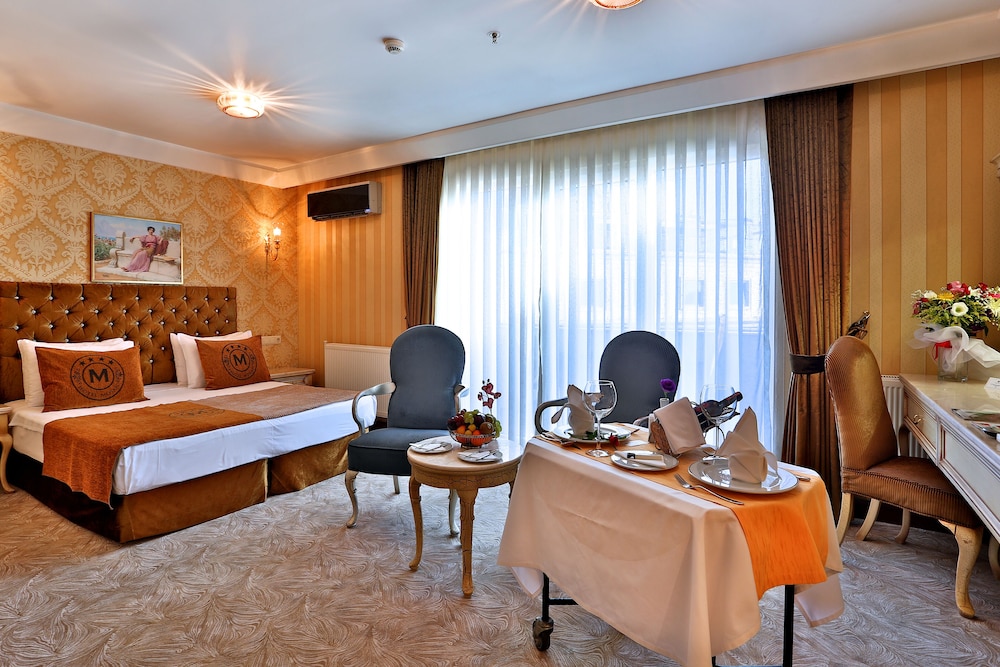 Junior Suite, City View photo 1