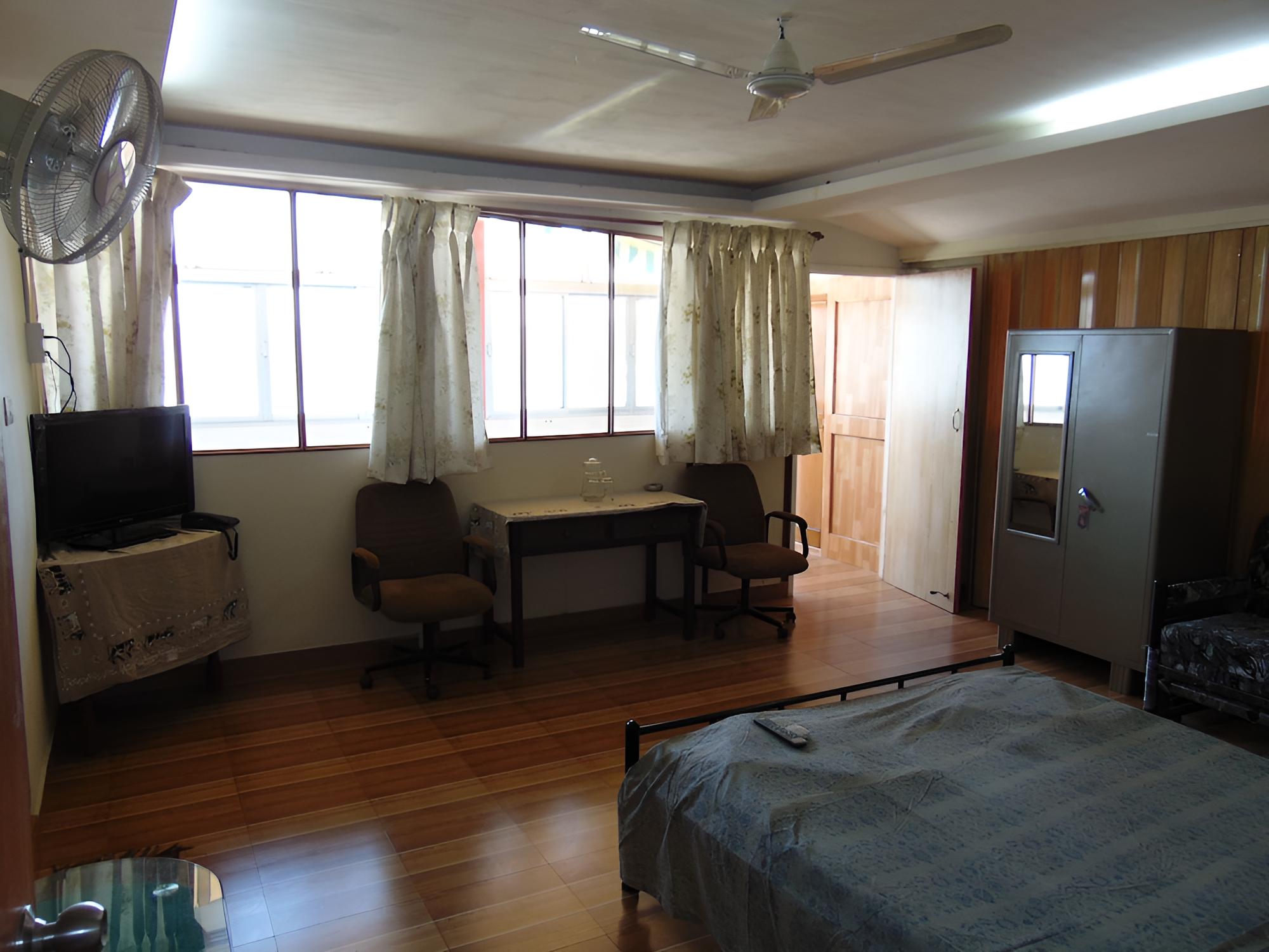 Standard Room (Non AC)