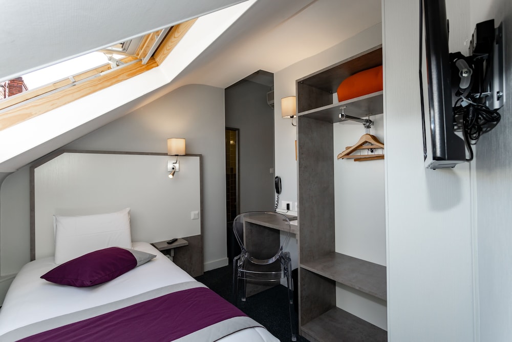Single Room, 1 Twin Bed (Small) photo 2