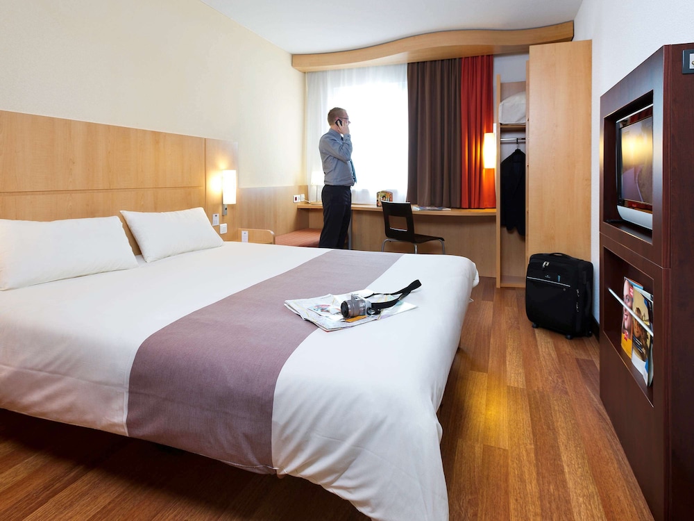 Room, 1 Double Bed (For 1 Or 2 Persons) - Photo 1