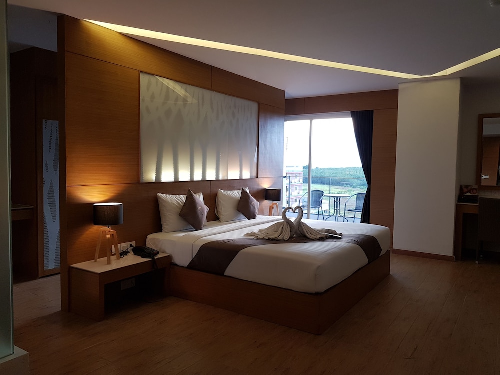 Junior Suite Room