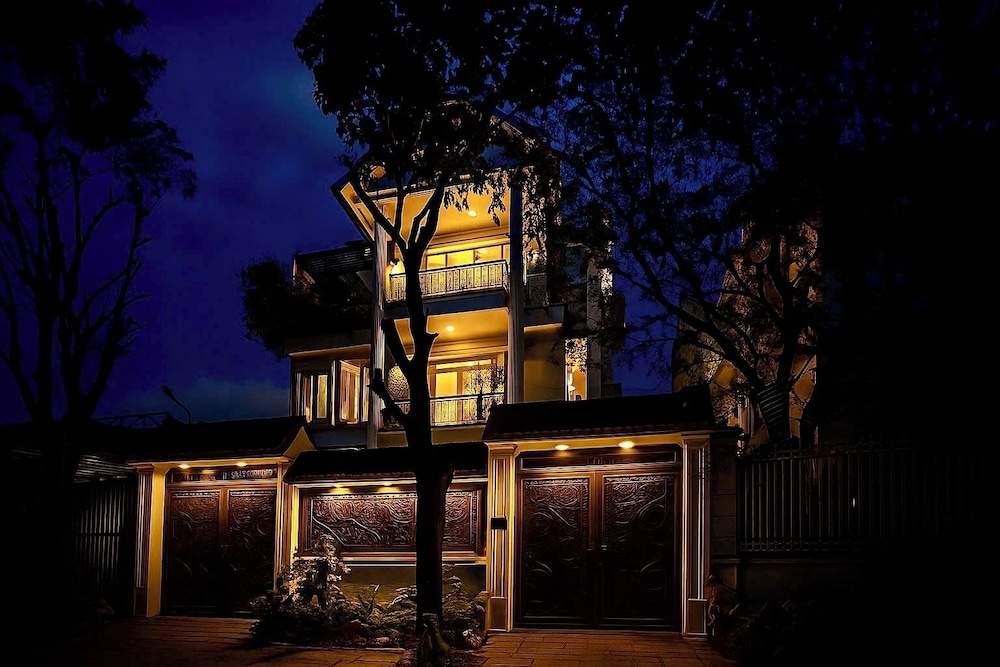 Presidential Villa, 6 Bedrooms, Club Lounge Access, Garden View