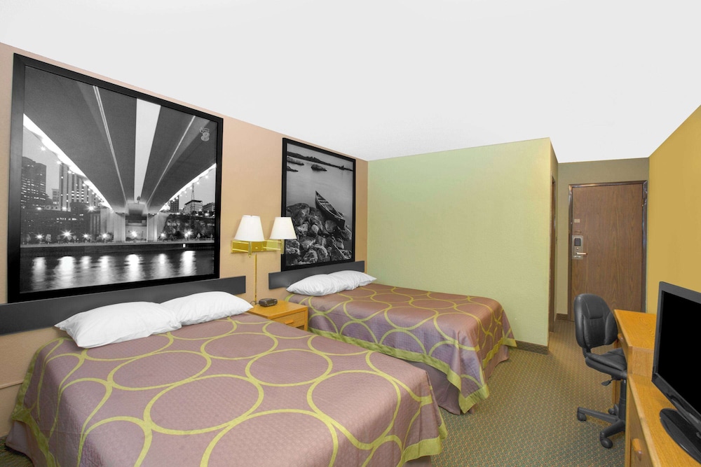Double Room, 2 Double Beds photo 3