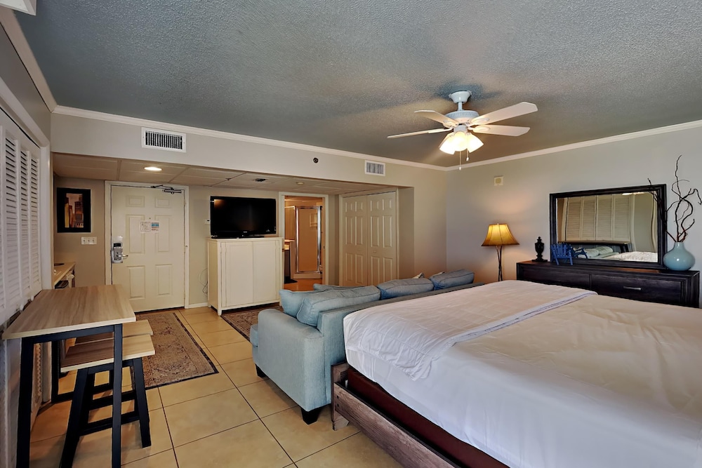Condo, 1 Double Bed, Balcony, Ocean View (T1 900E - No Pets)