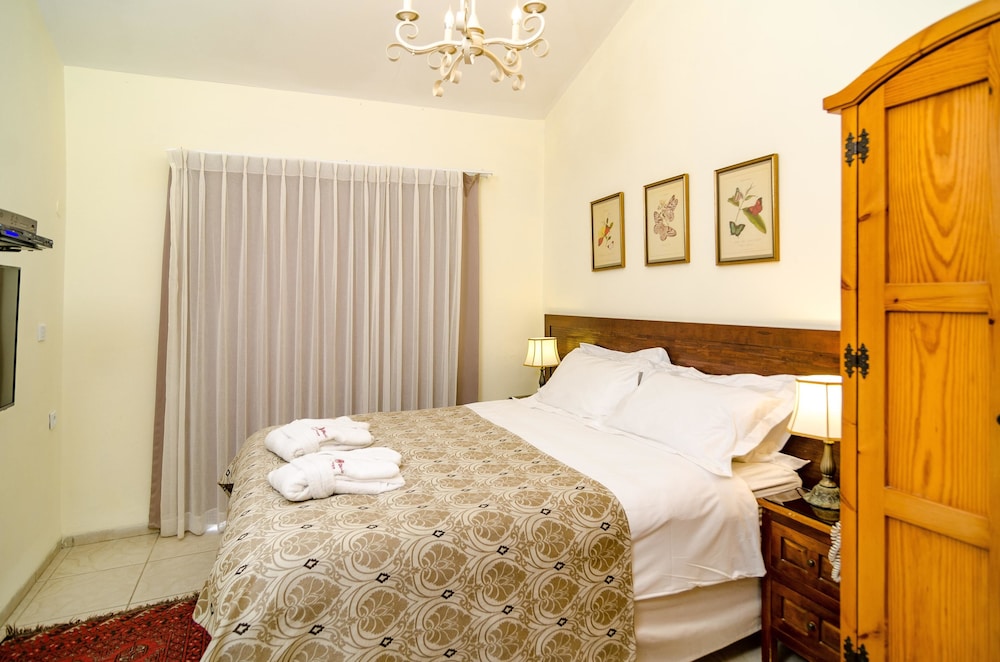 Superior room with Mountain View and private balcony