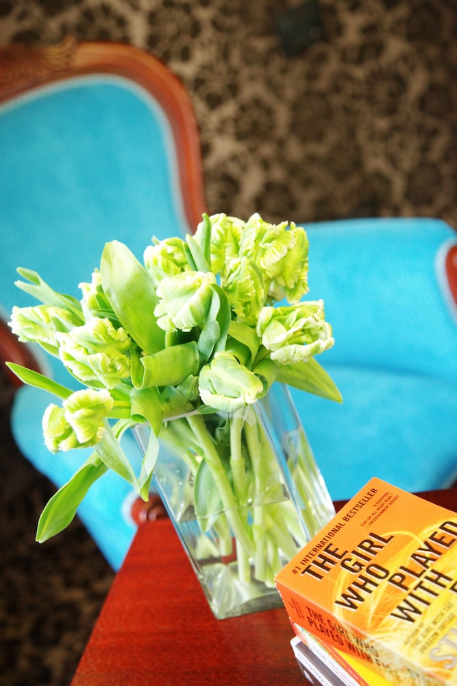 Mansard Room photo 2