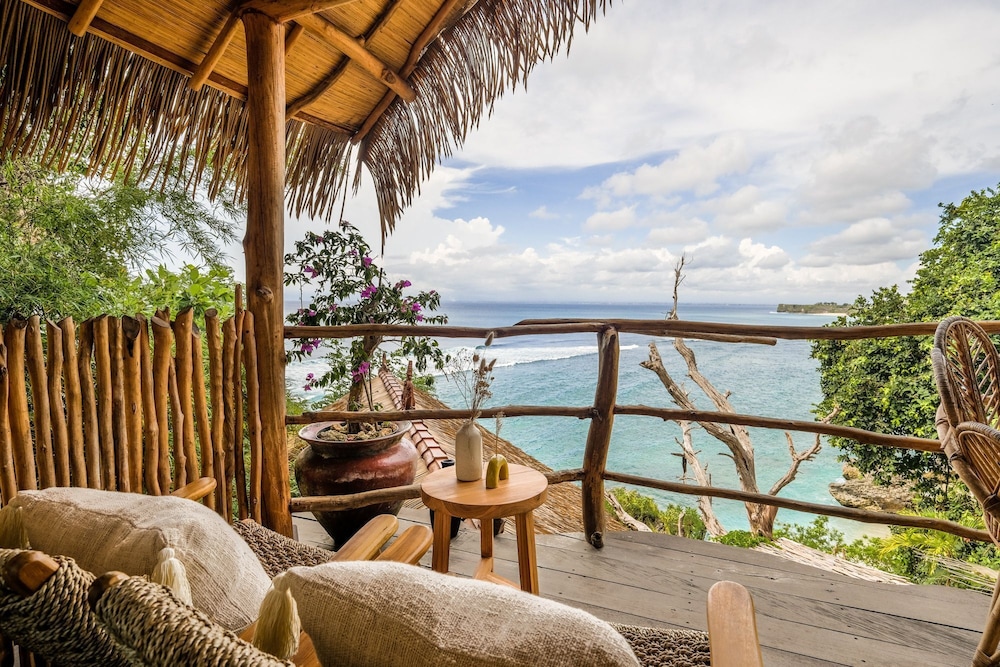 Deluxe Room, Beach View