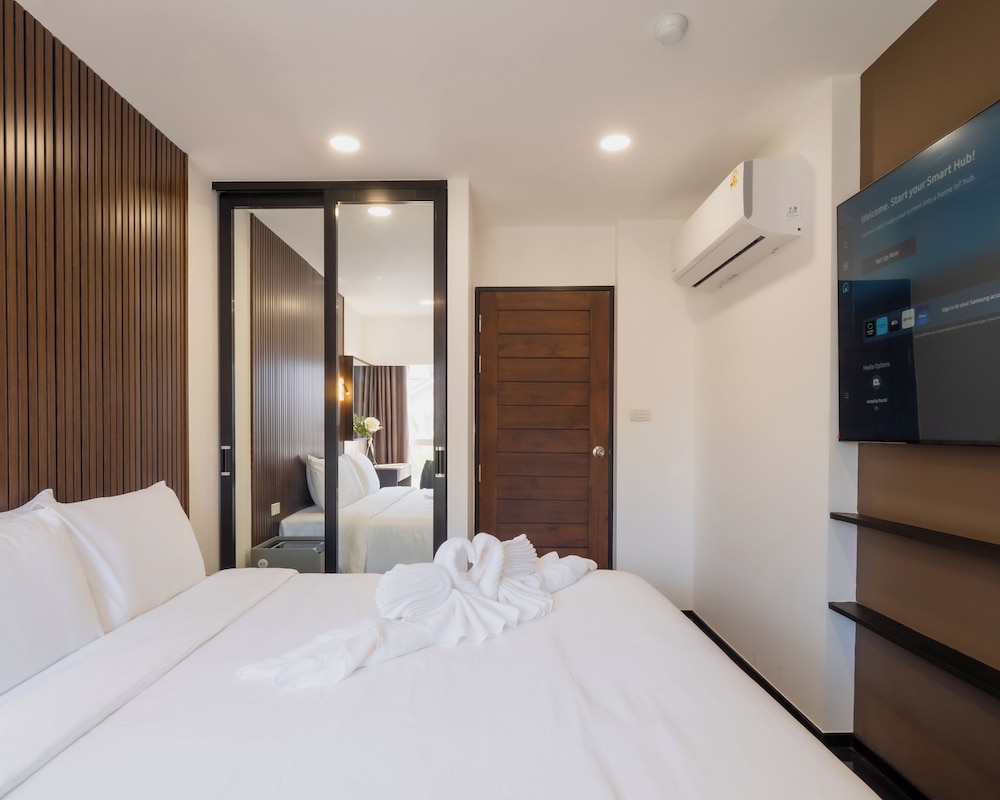 1 Bedroom Suite