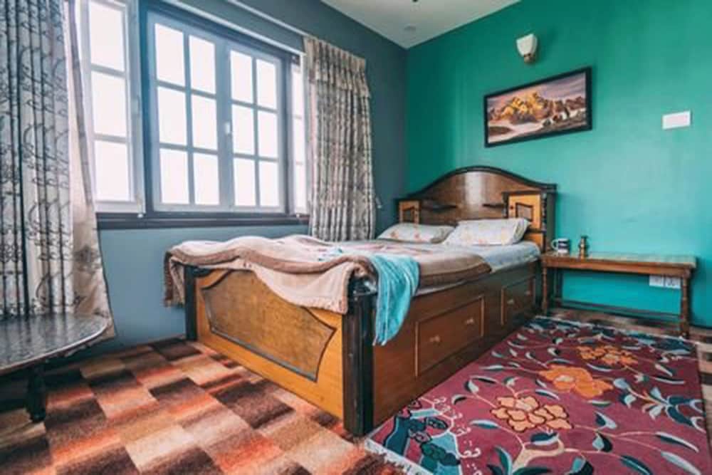Family Single Room, 1 Bedroom, Hill View photo 2