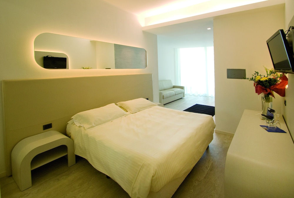 Executive Double or Twin Room, Sea View photo 3