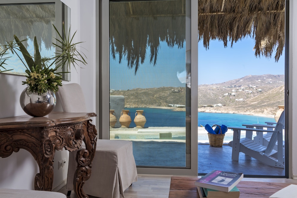 Deluxe Suite, Private Pool, Sea View - Photo 6